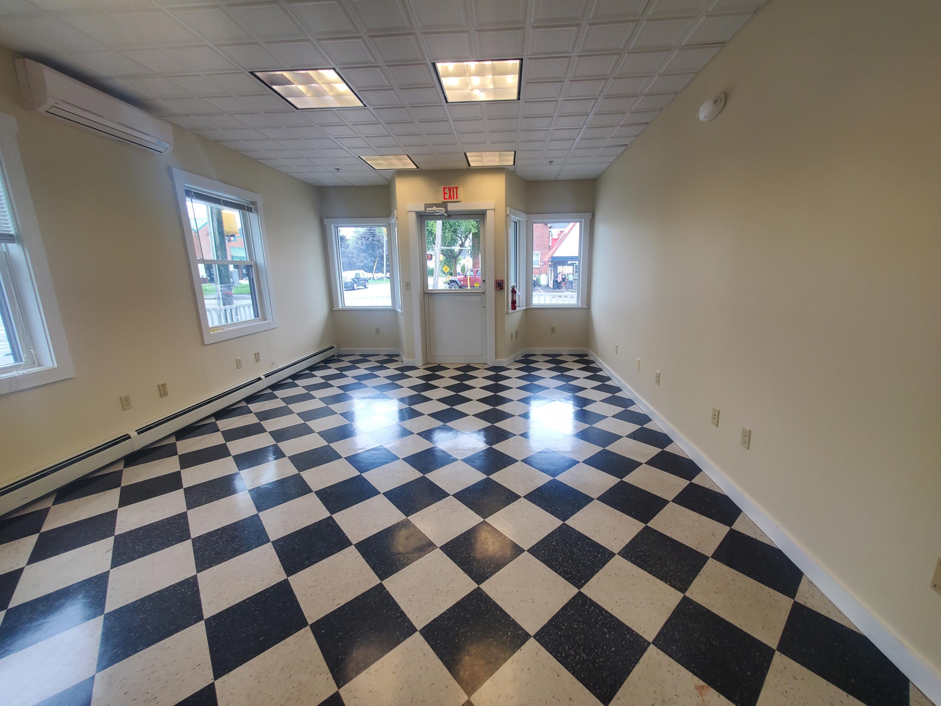 33 Park Street 102