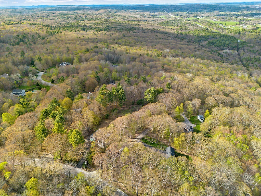 183 Mountain Road