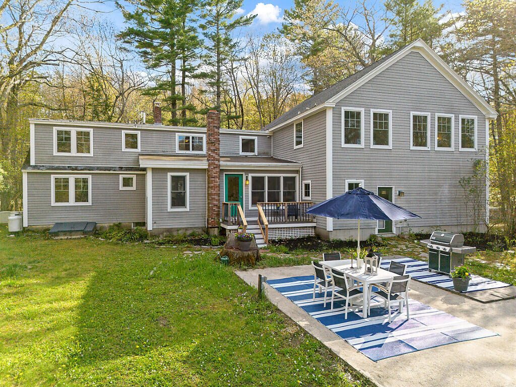 183 Mountain Road