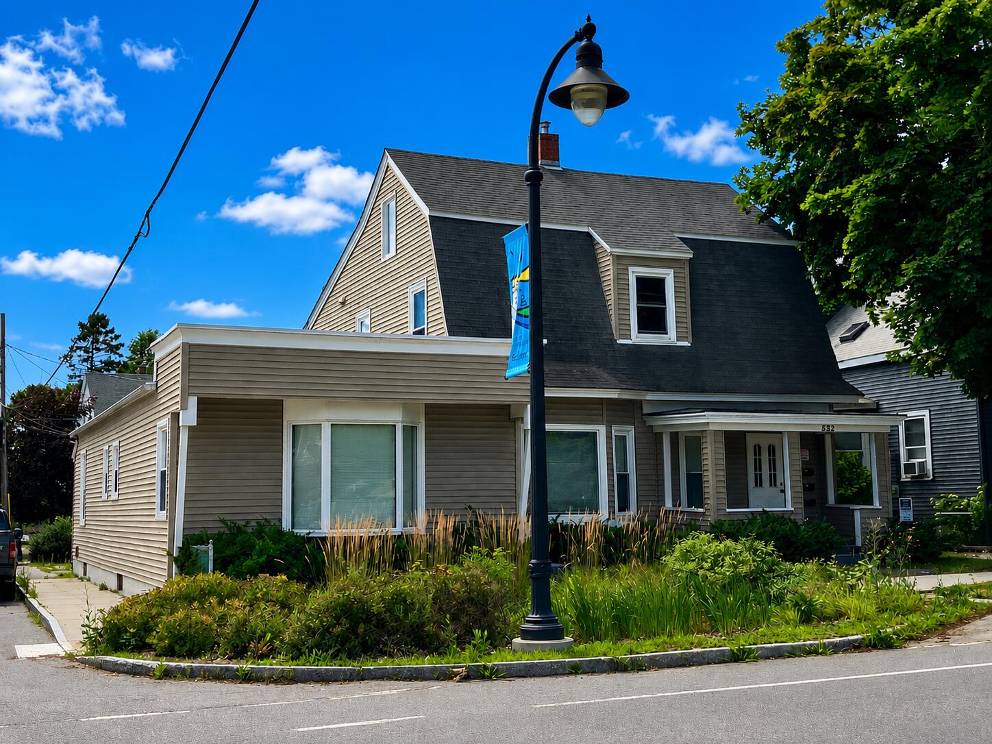 532 Main Street