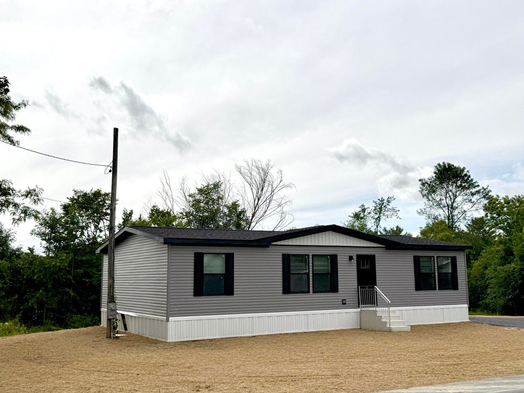 Photo of 822 Main Street, Vassalboro, ME 04989 (MLS # 1668672)
