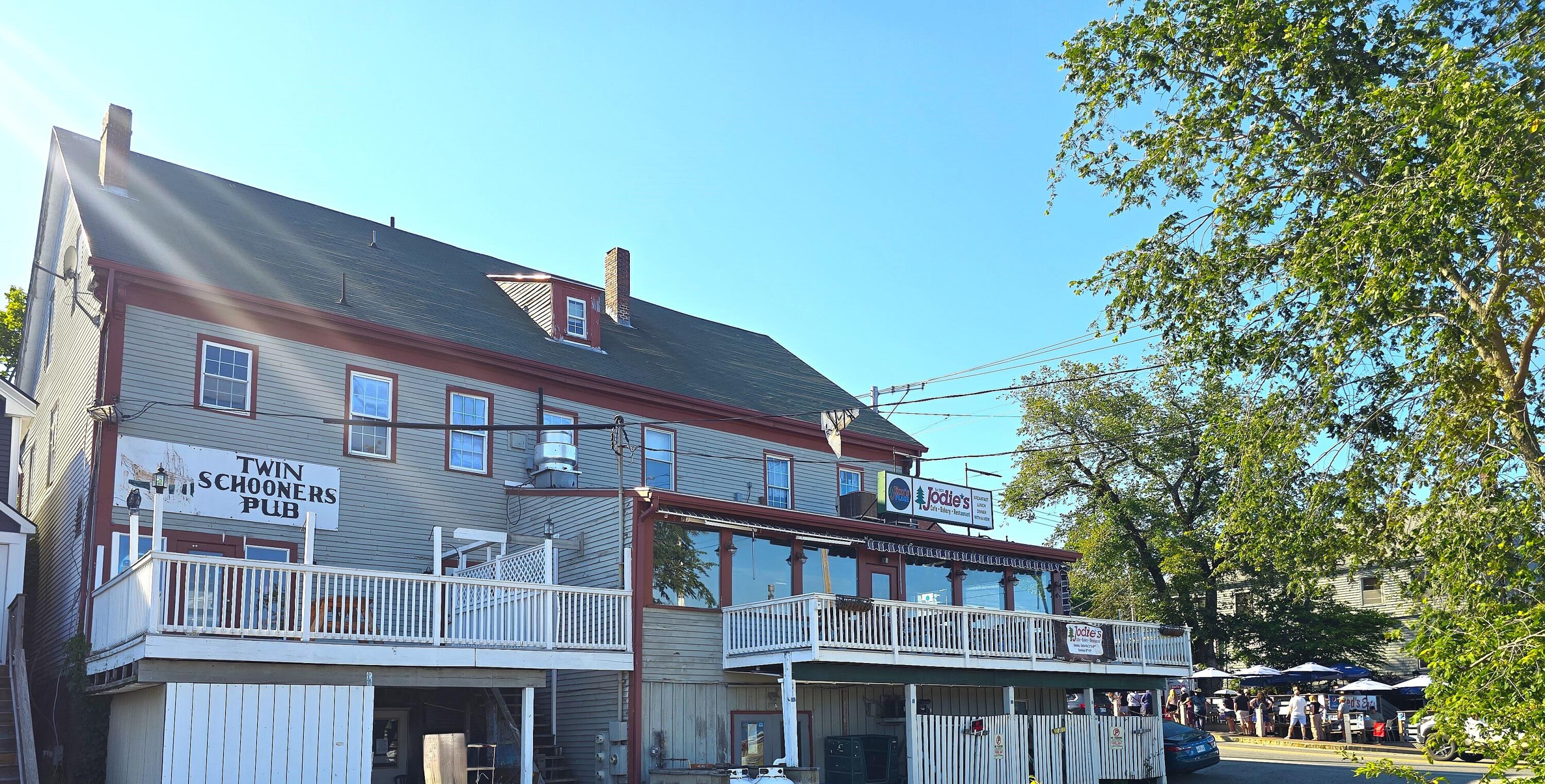 43-45 Water Street