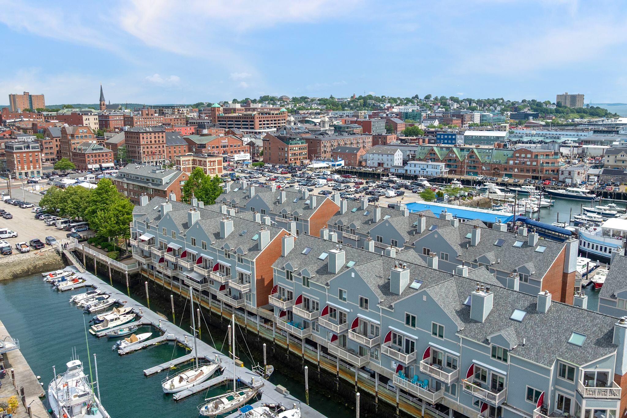 512 Chandlers Wharf 512