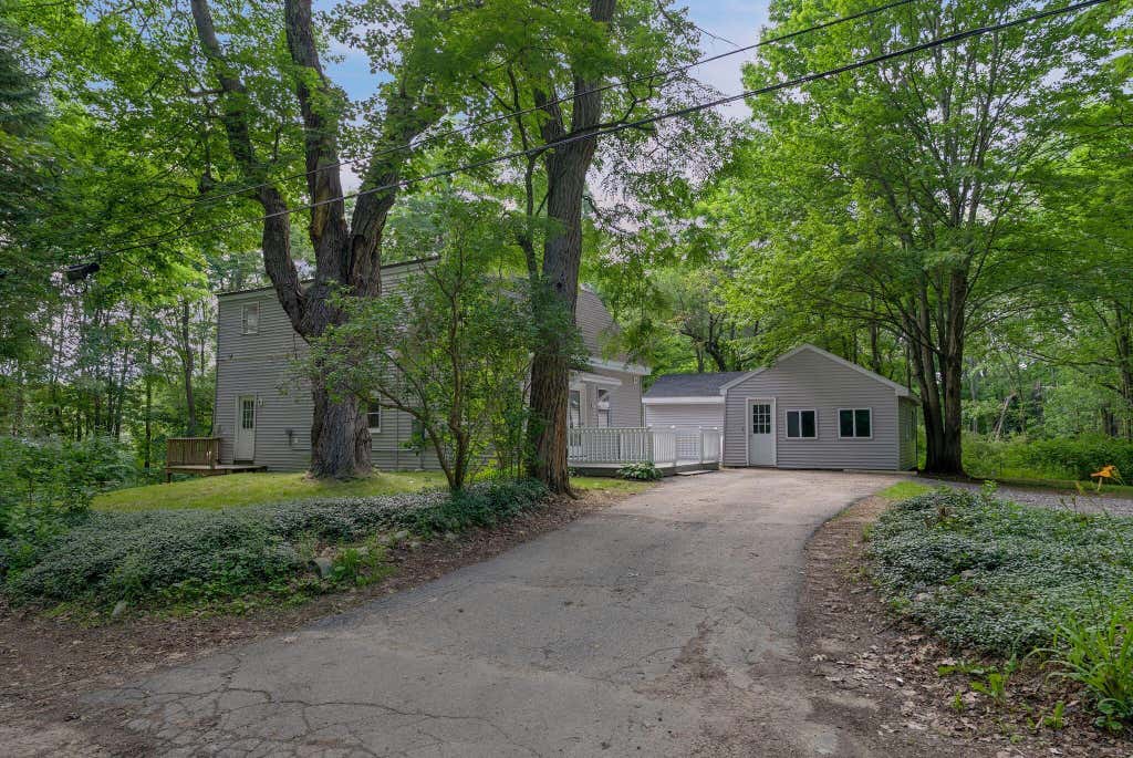 Photo of 36 Coolidge Avenue, Portland, ME 04103 (MLS # 1670625)
