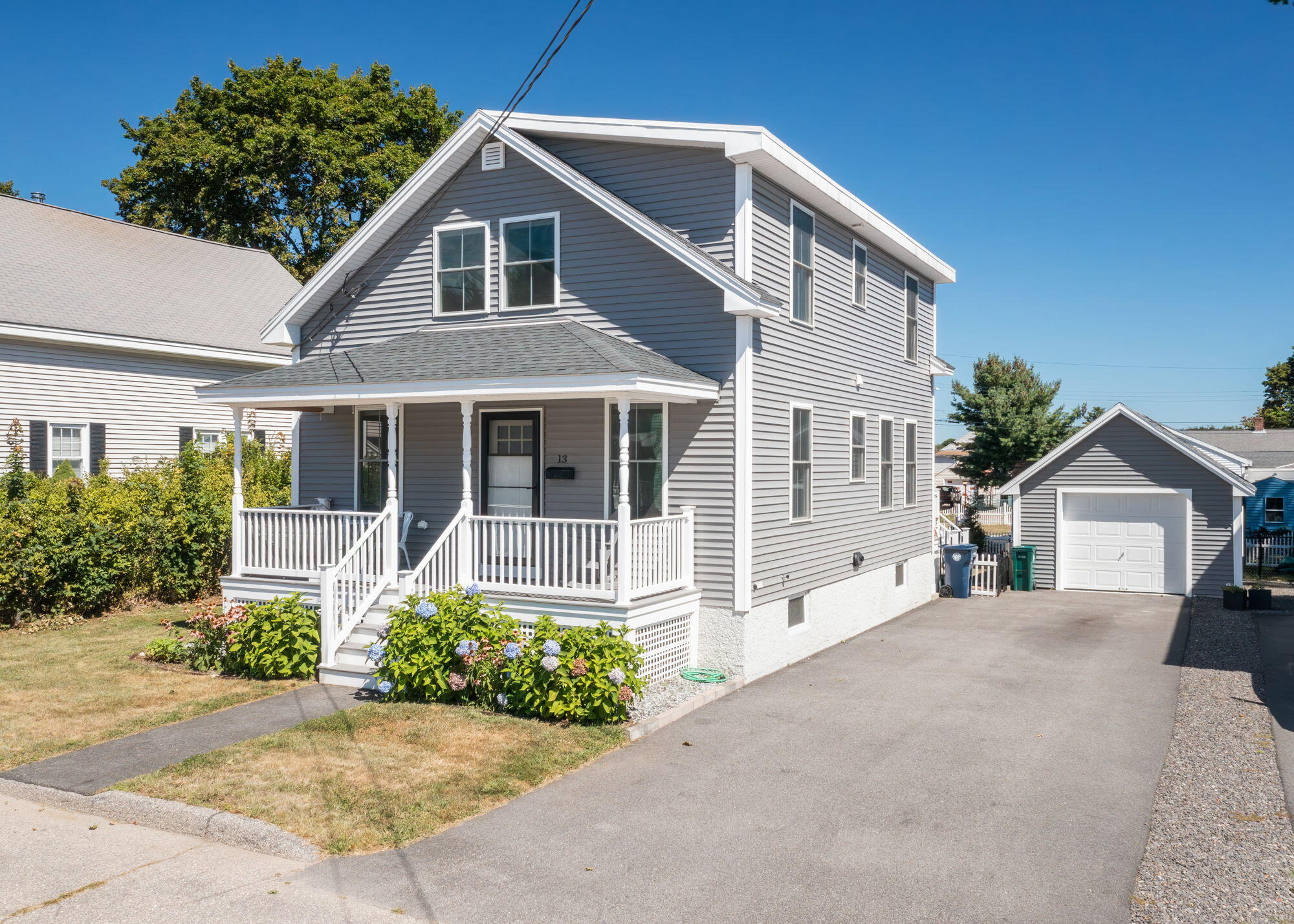 13 Laurier Street