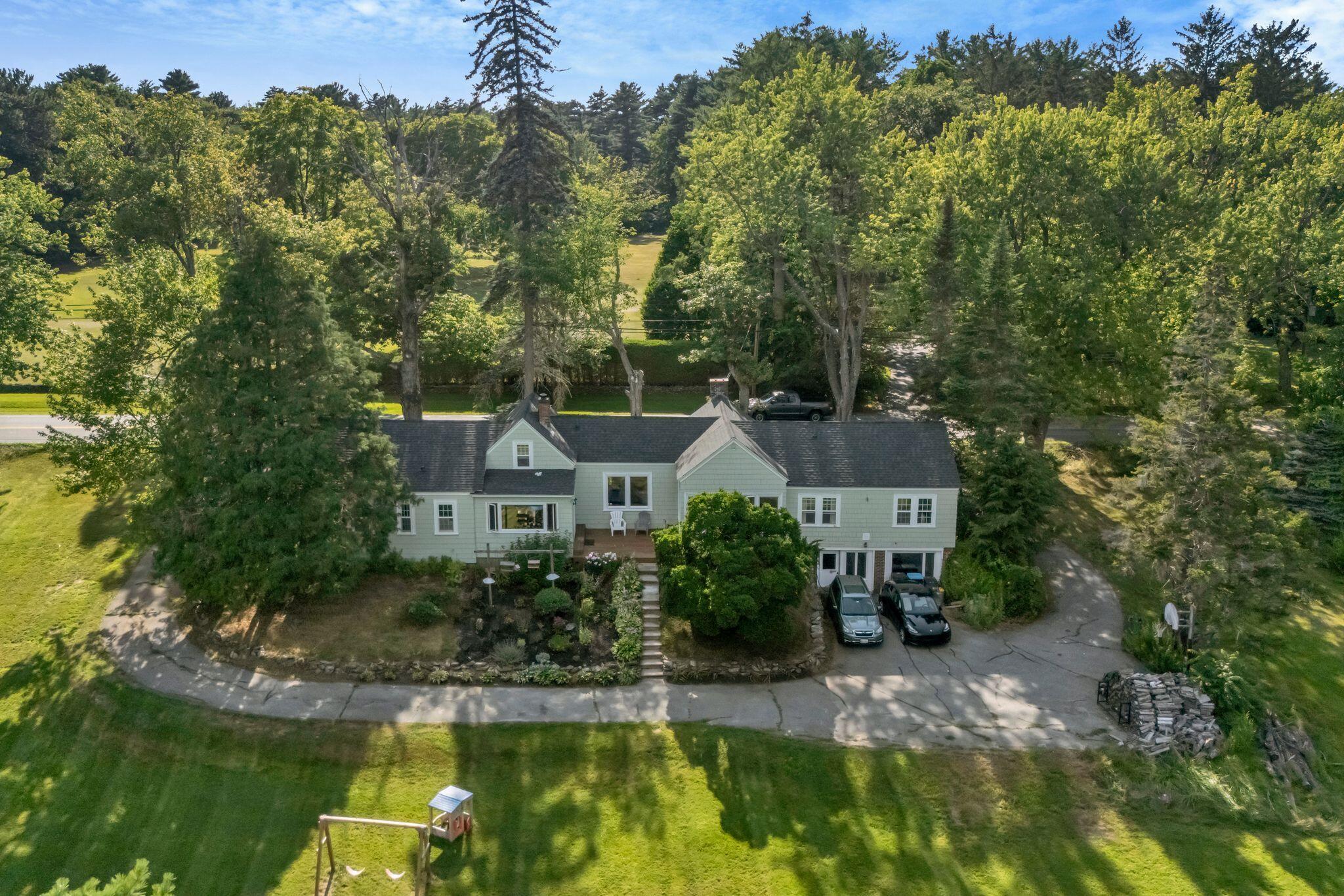 345 W Auburn Road