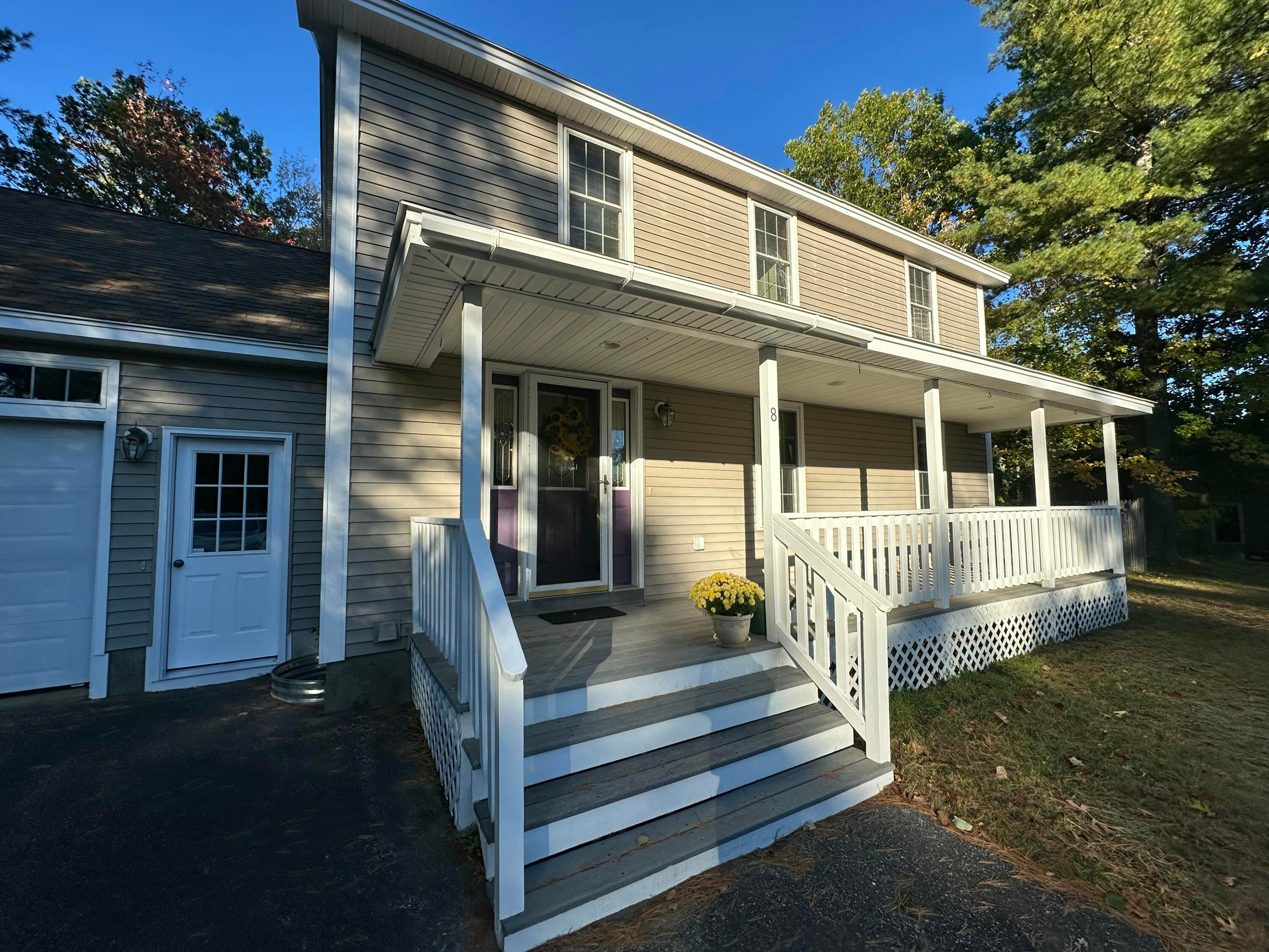 8 Spruce Lane