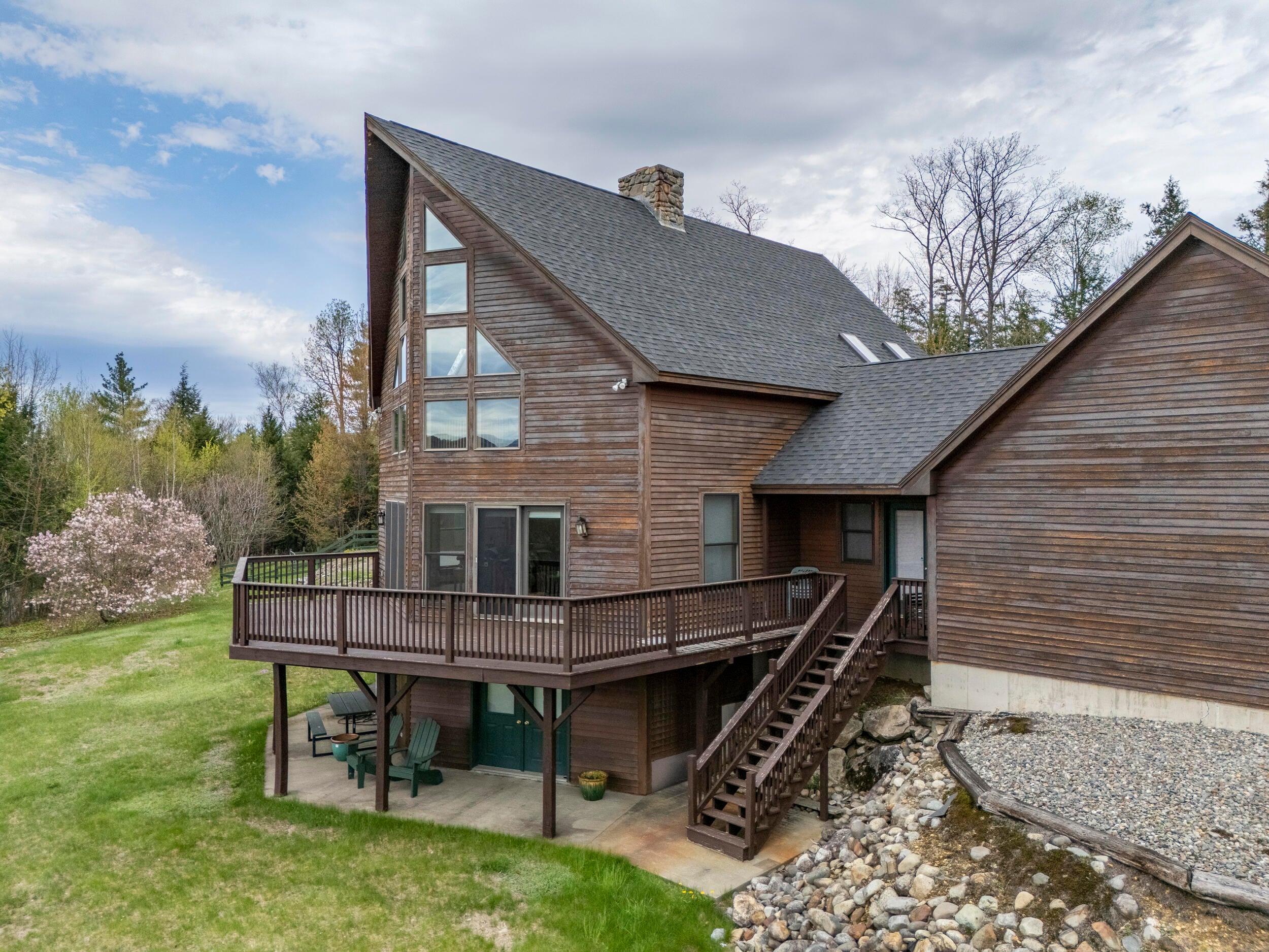237 River Road