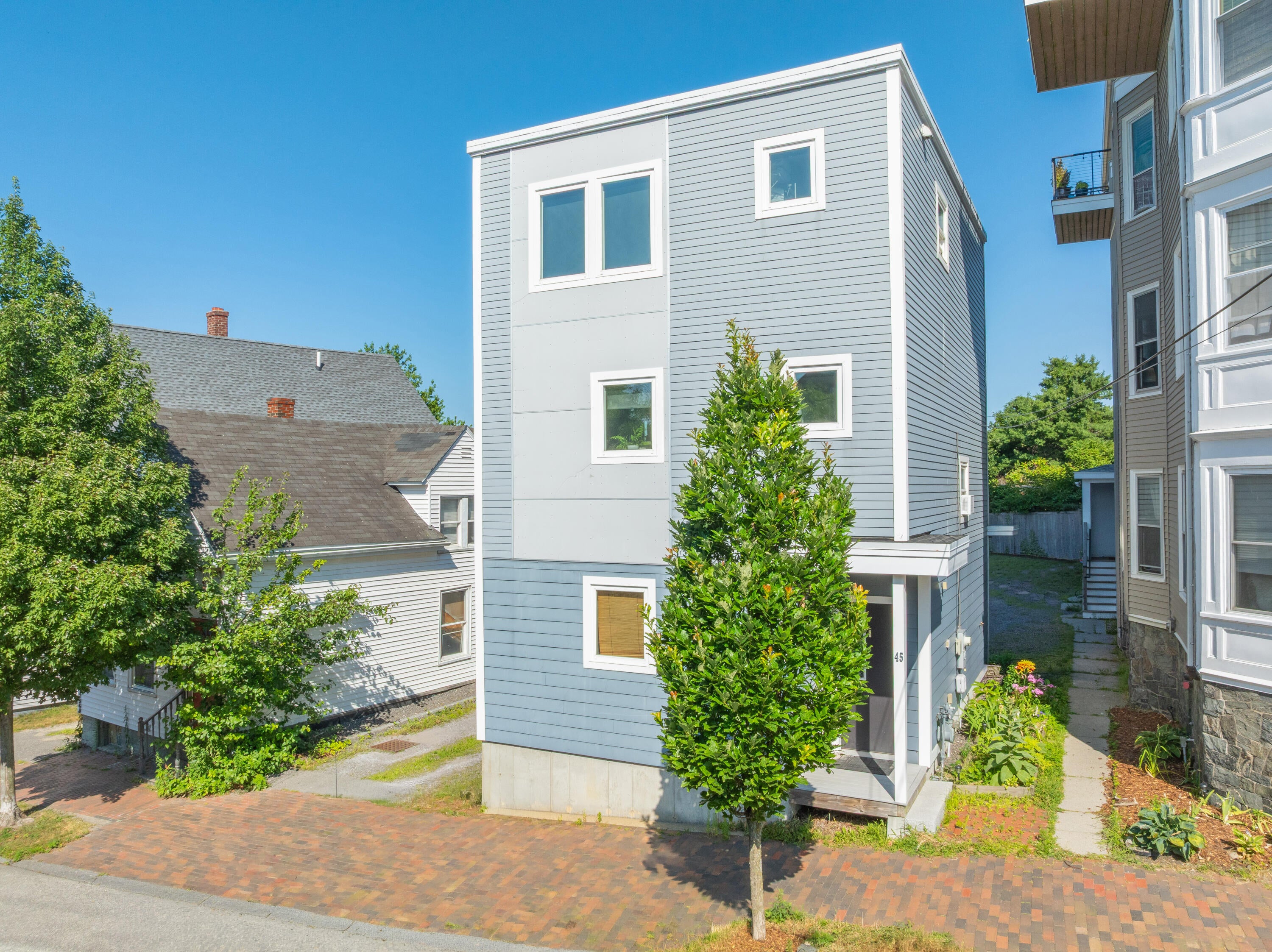 45 Cumberland Avenue 5