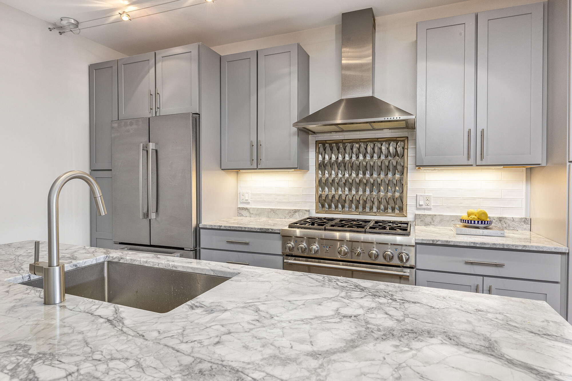 113 Newbury Street 206