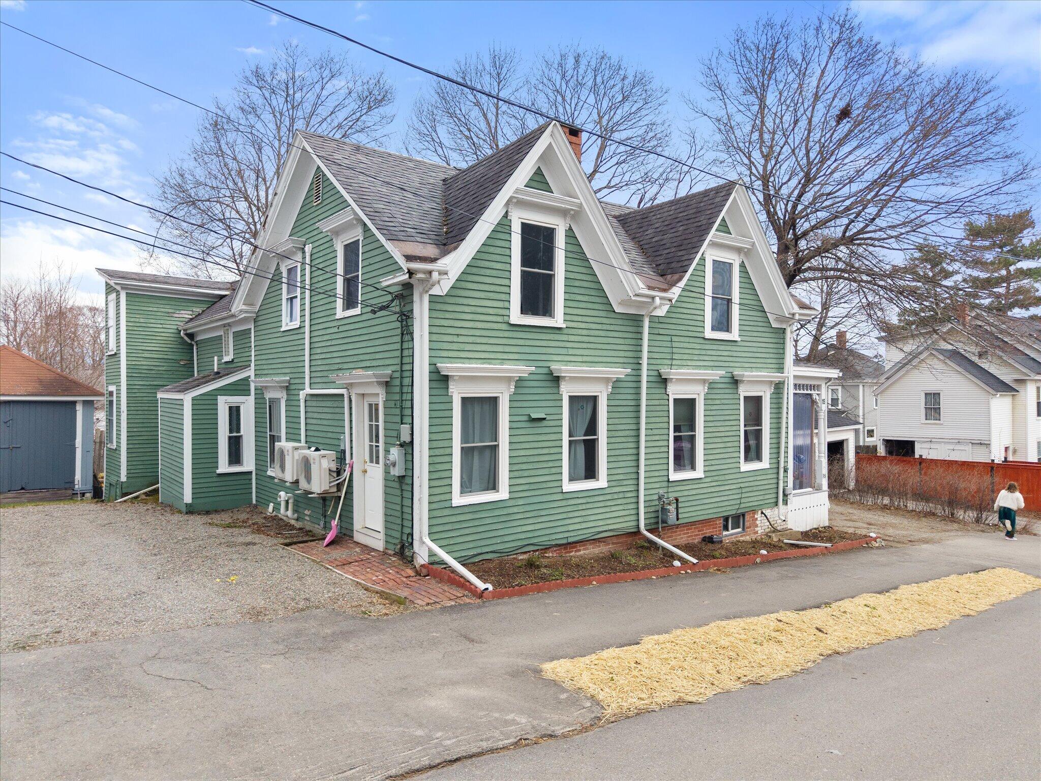 15 Grant Street
