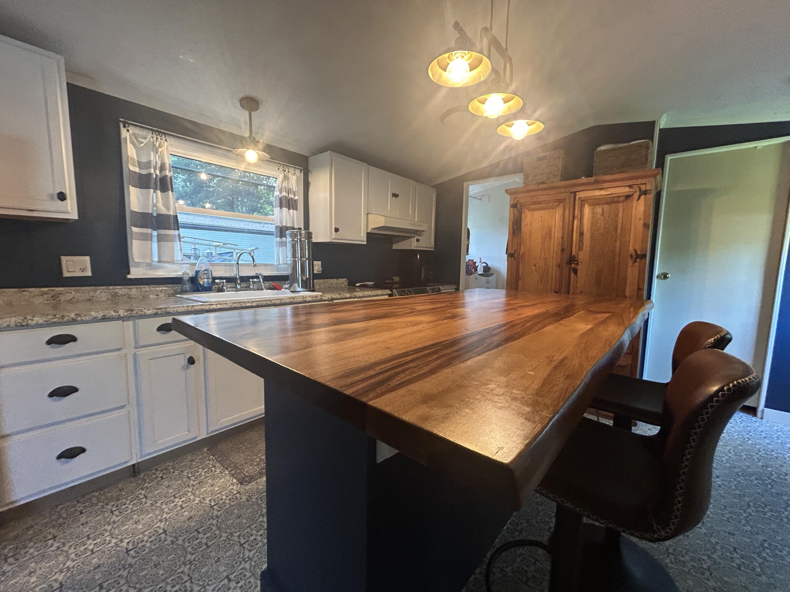 51 Pine Hill M H Park