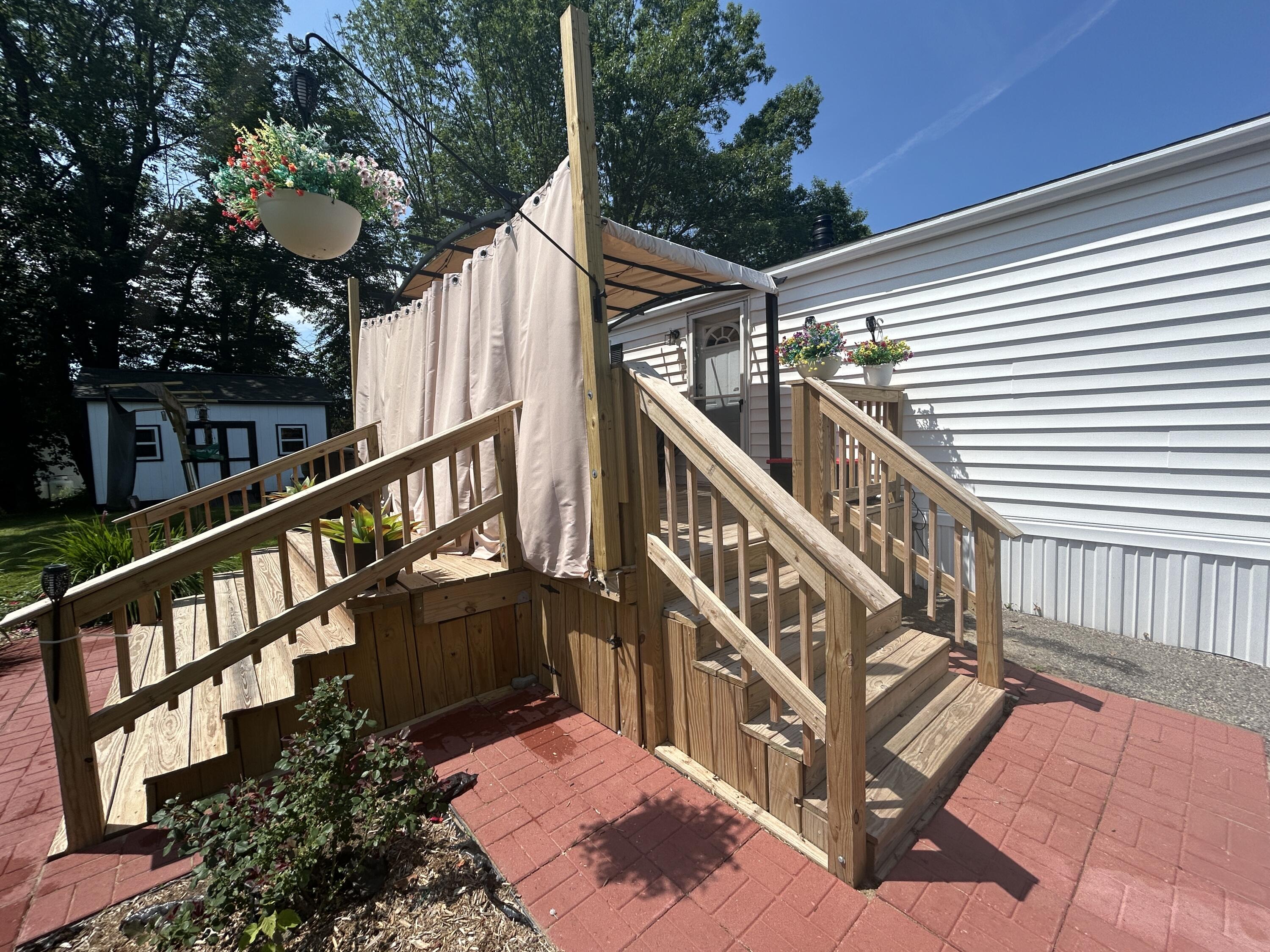 51 Pine Hill M H Park