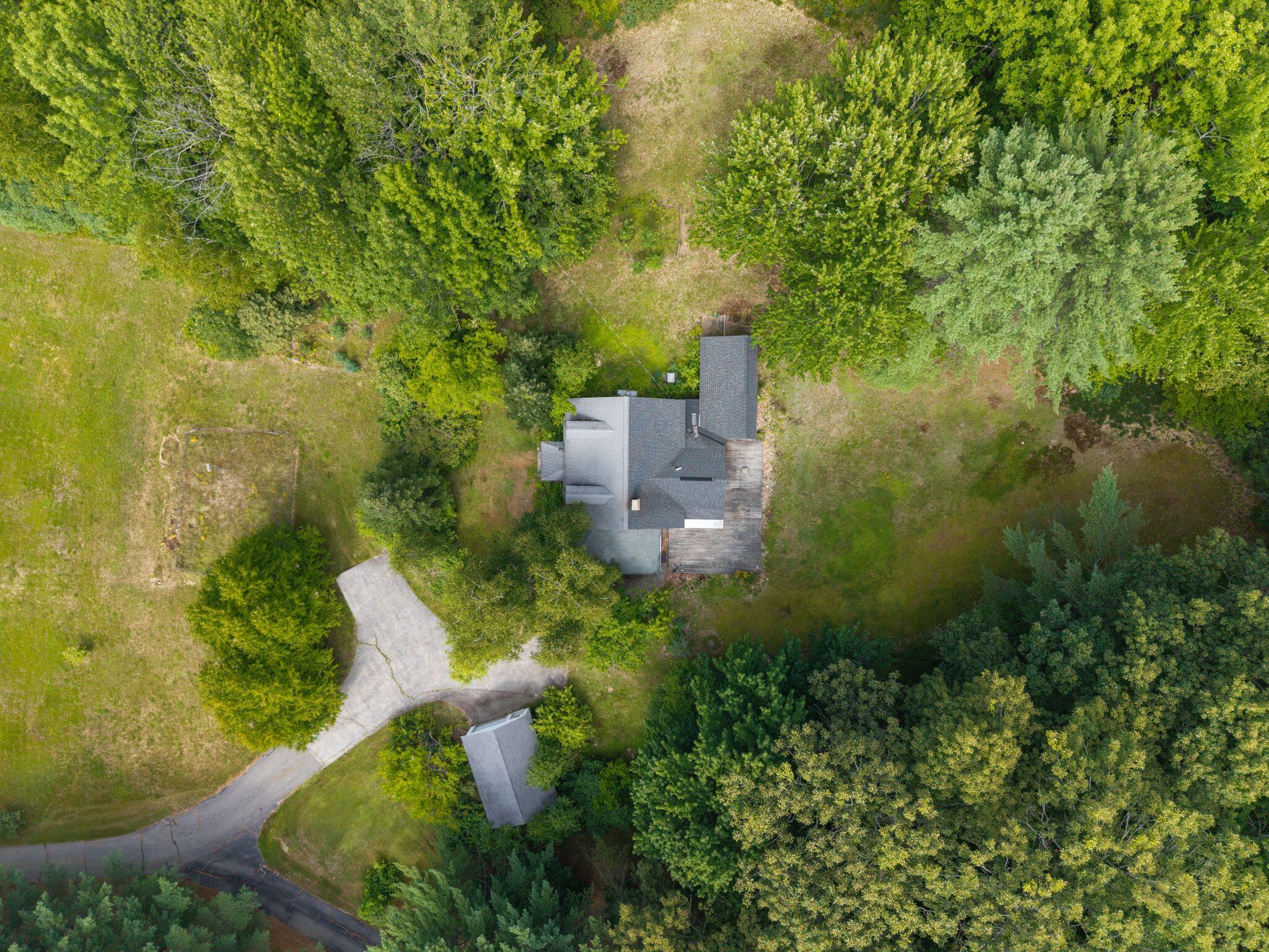 4 Chickadee Lane