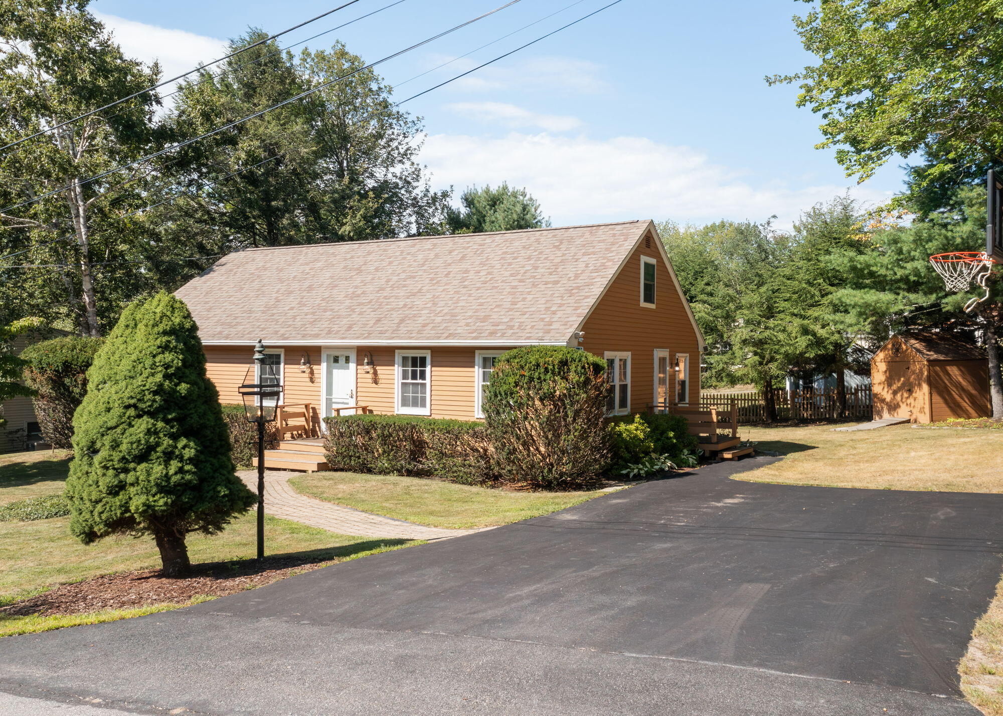 9 Elmwood Avenue