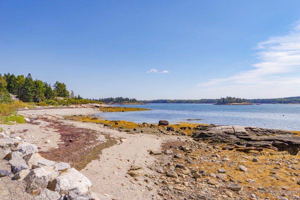 Photo of 423 Martin Point Road, Friendship, ME 04547 (MLS # 1668926)