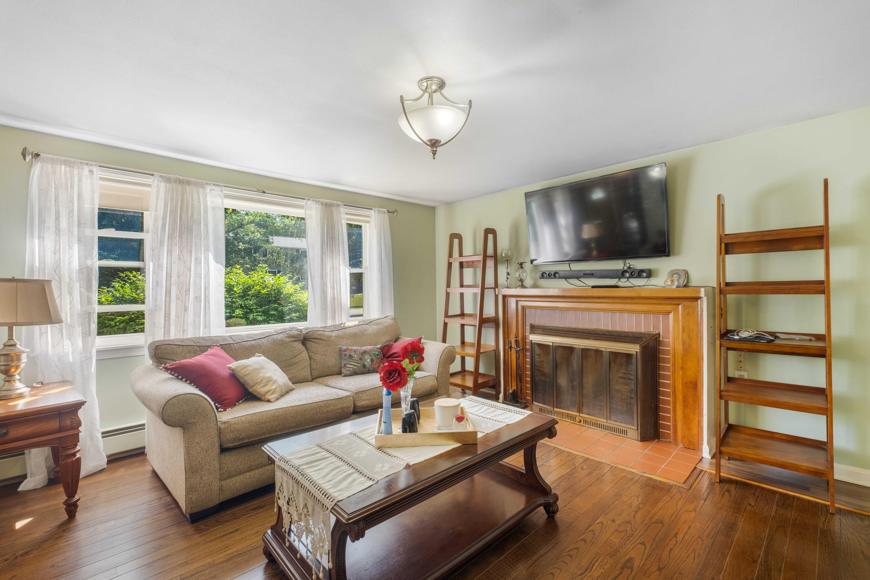 1 Birch Drive