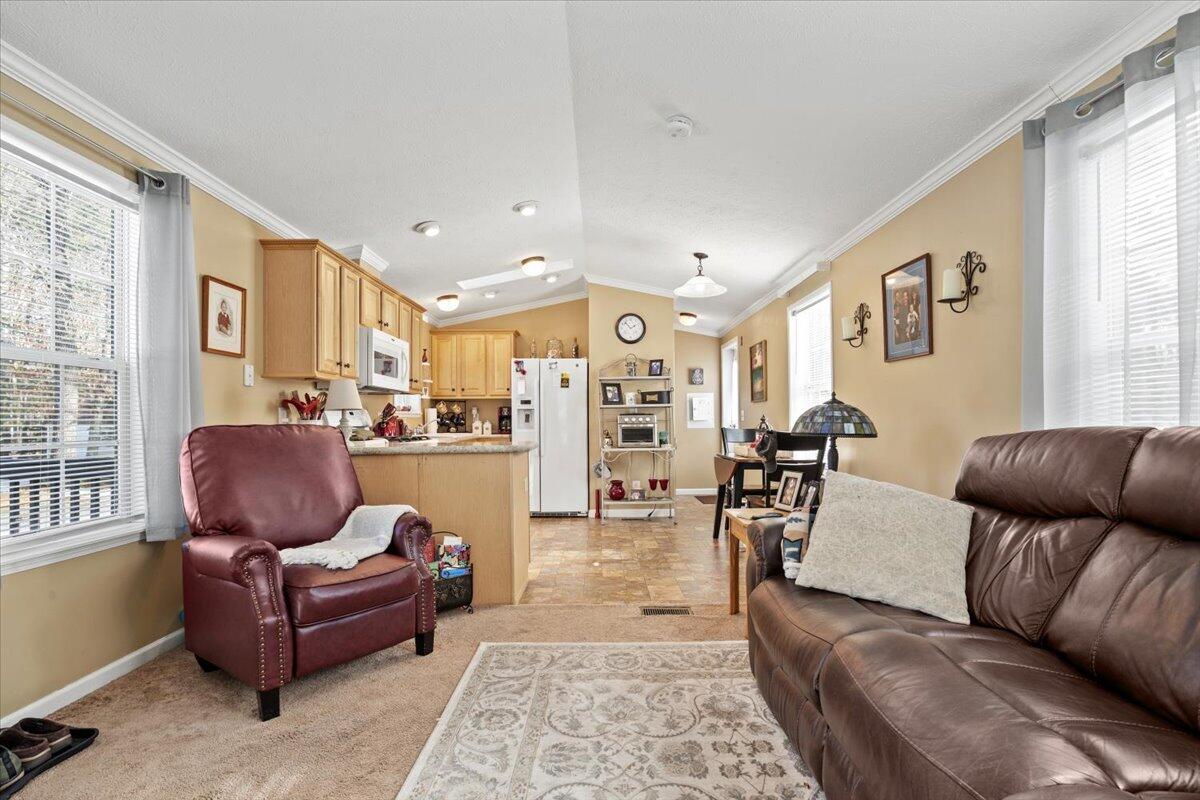 72 Golden Era Circle