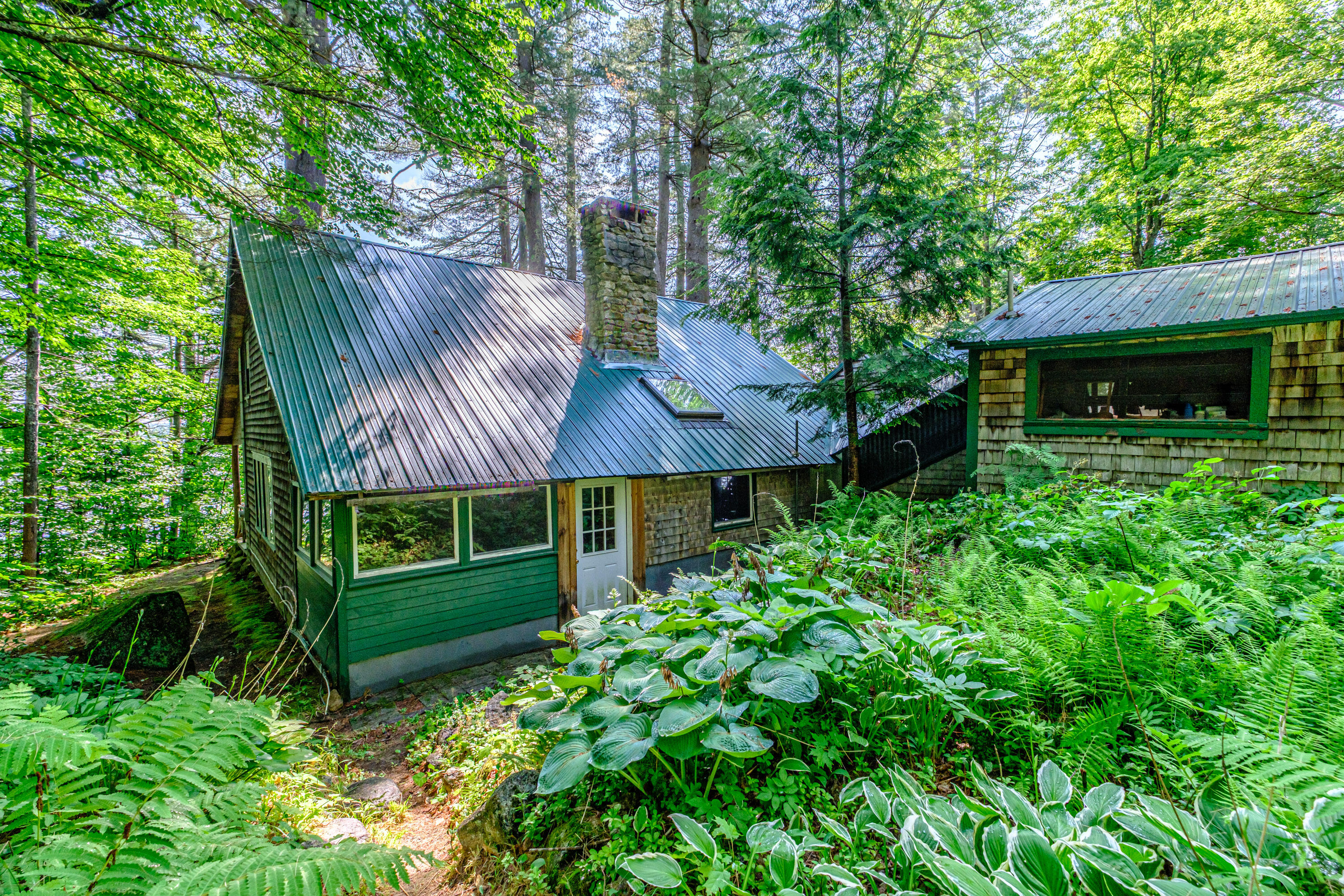 28 Pine Tree Road