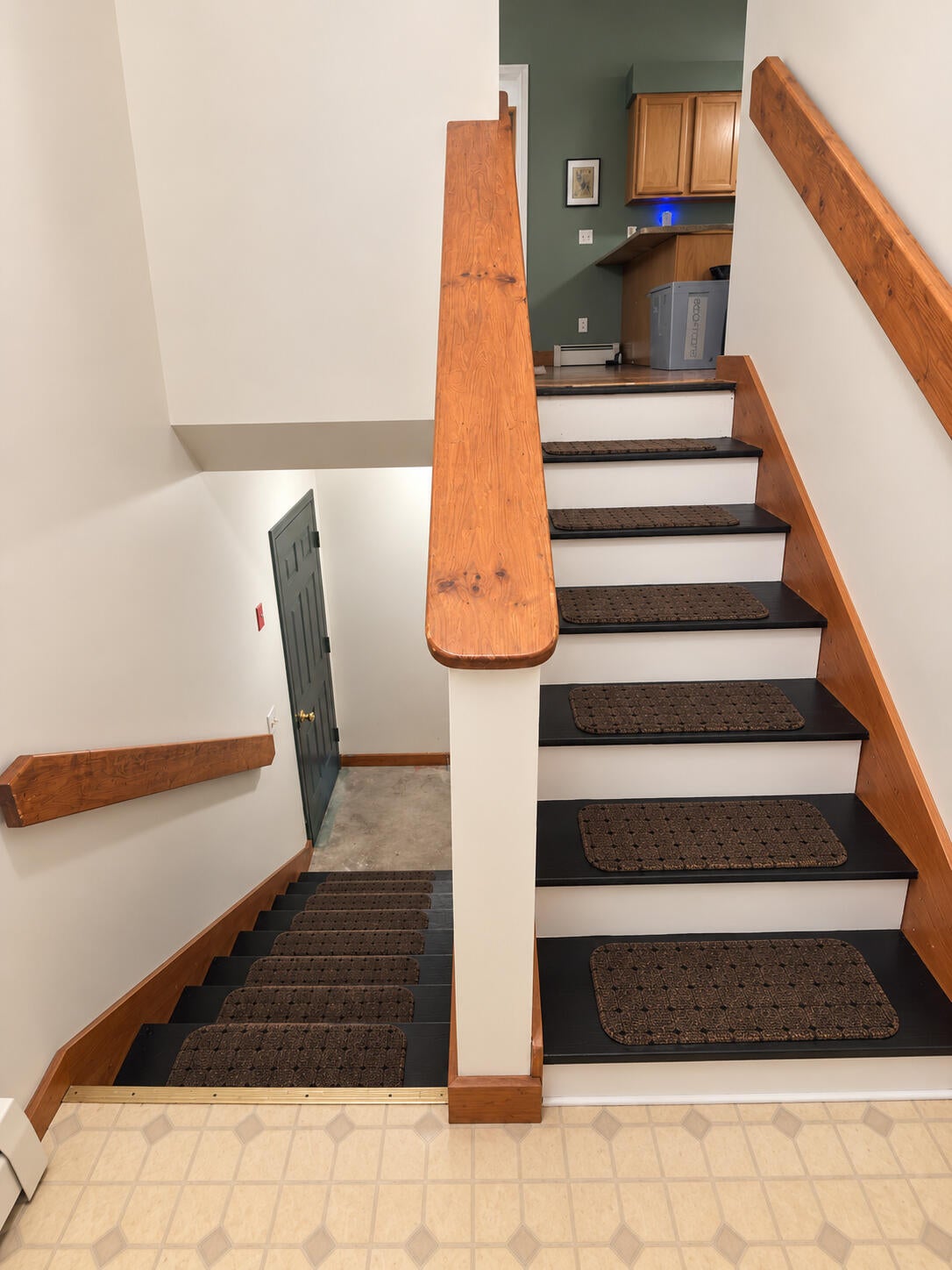 11 Split Oak Circle