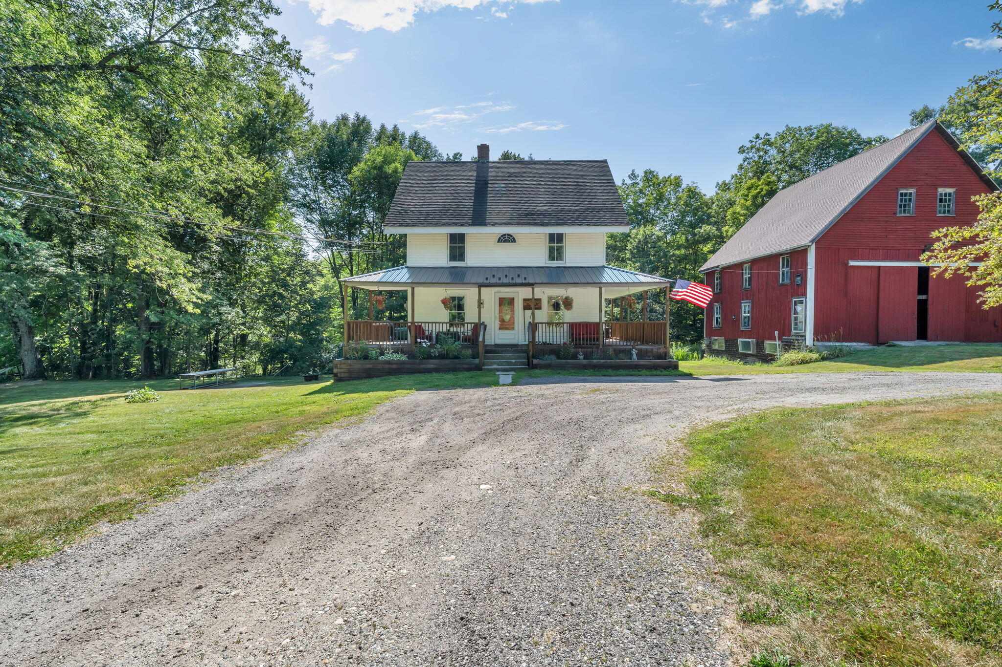 199 Pinewoods Road