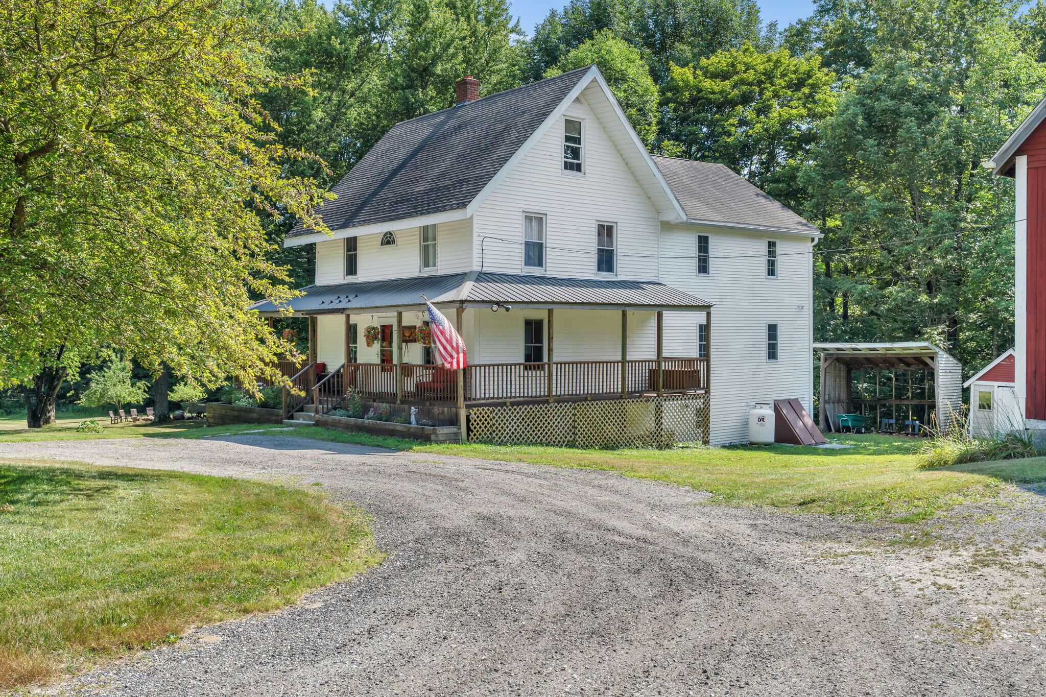 199 Pinewoods Road