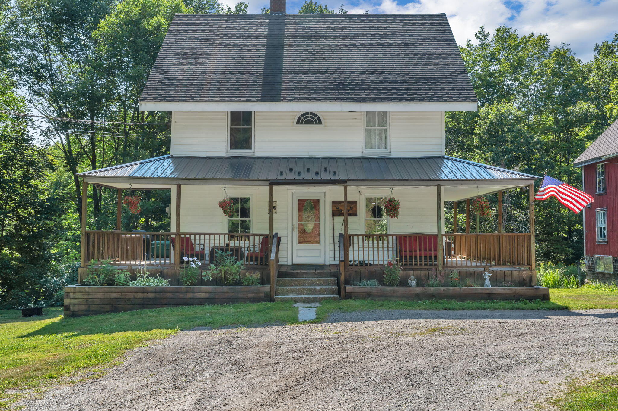 199 Pinewoods Road
