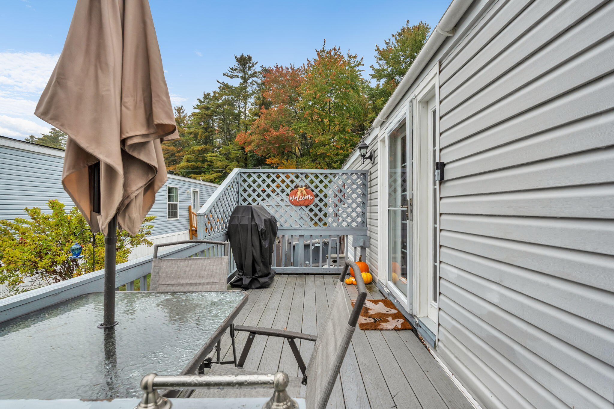 12 Elwell Lane