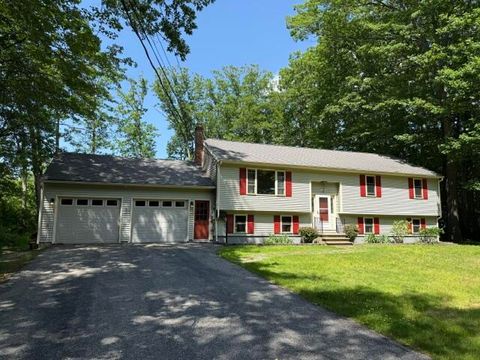 Photo of 130 Fellows Street, South Portland, ME 04106 (MLS # 1670613)