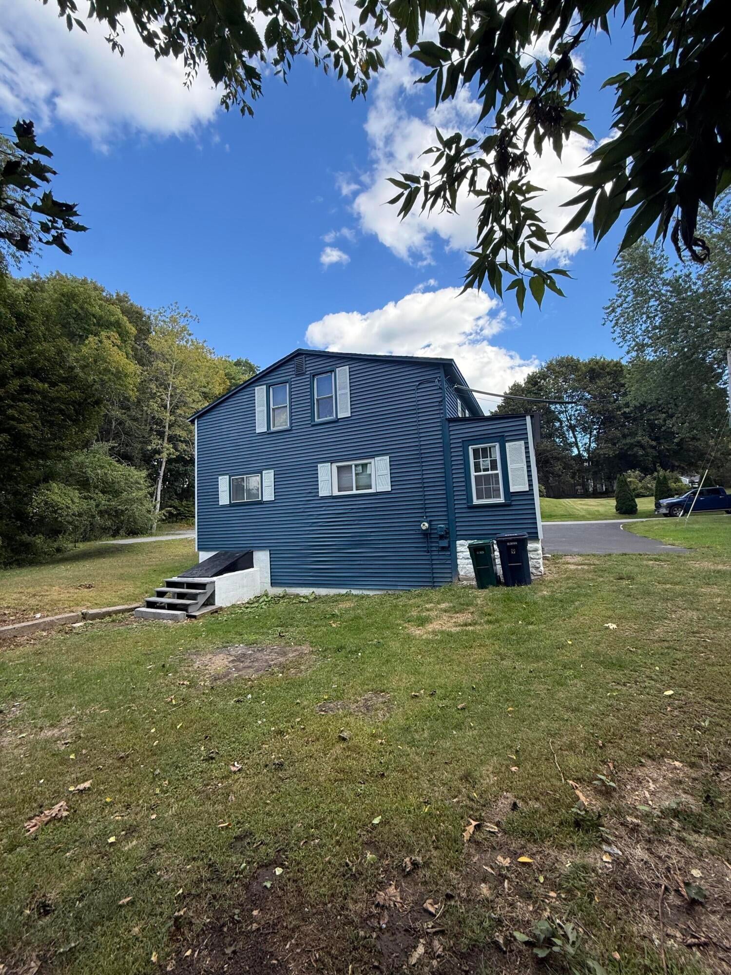 9 Dearborn Avenue