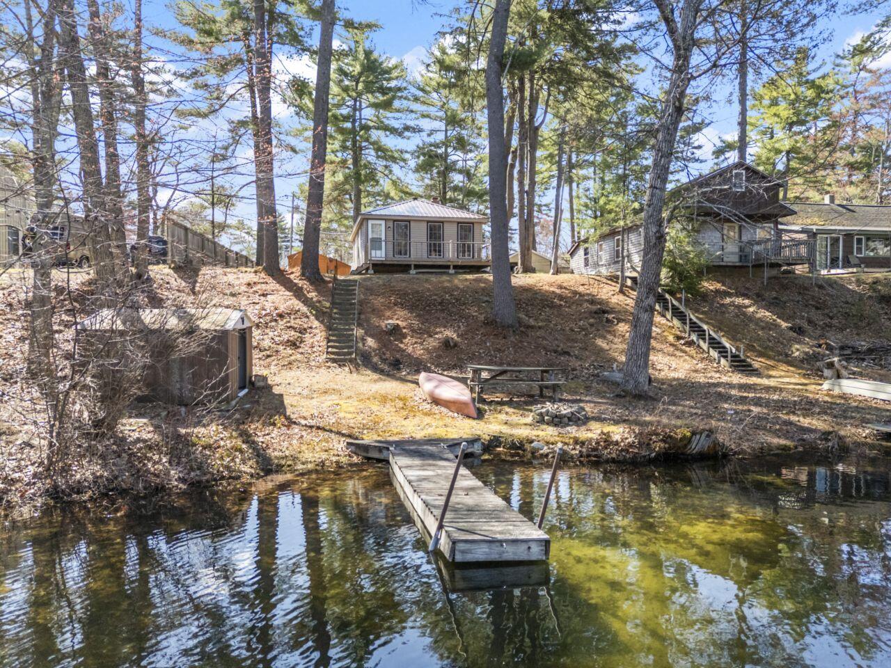 12 Shore Road