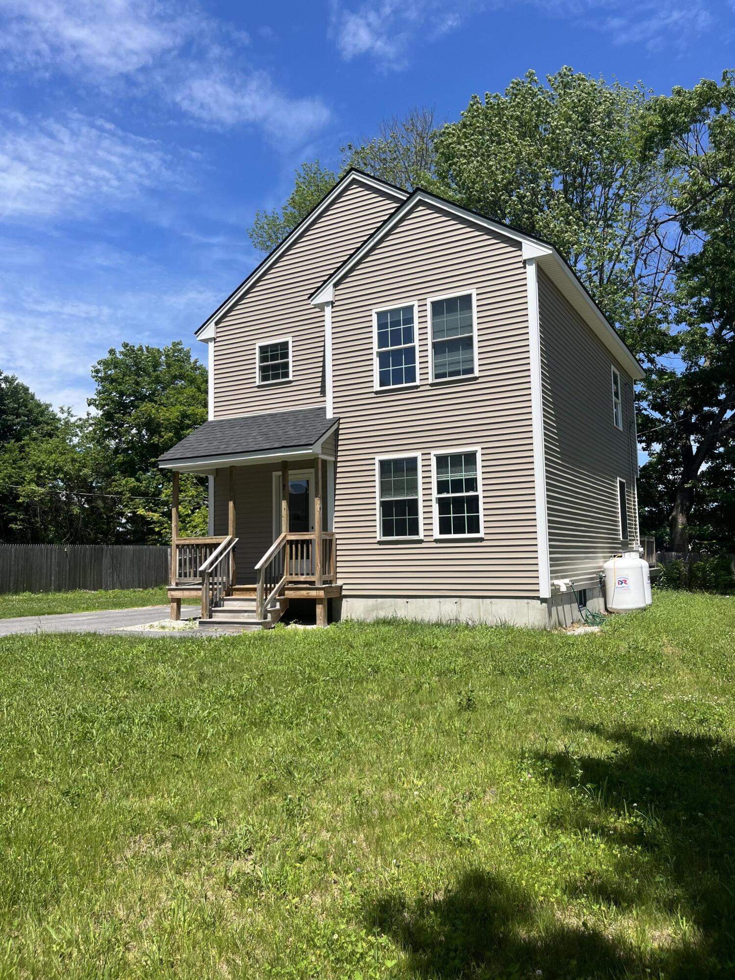 7 Richards Street