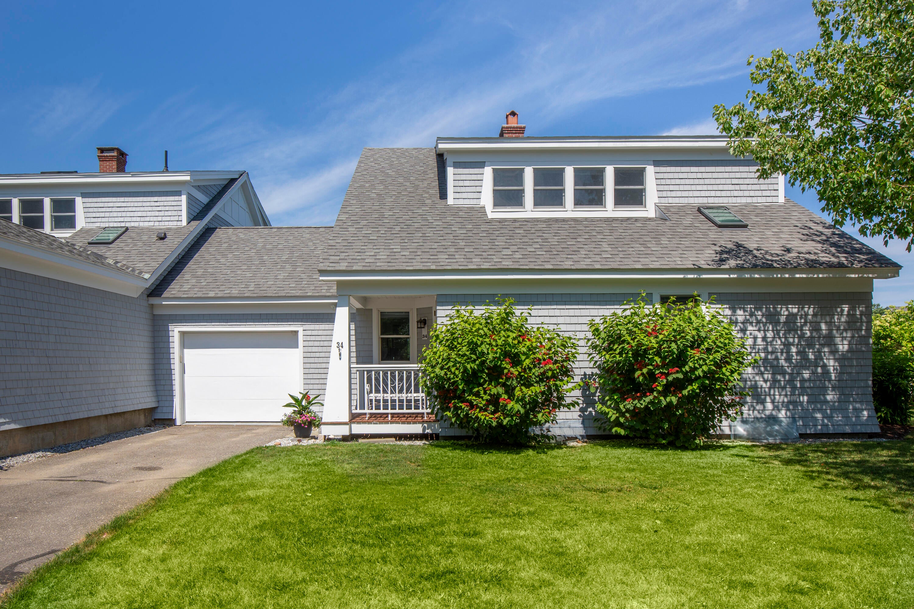34 Village Way 34