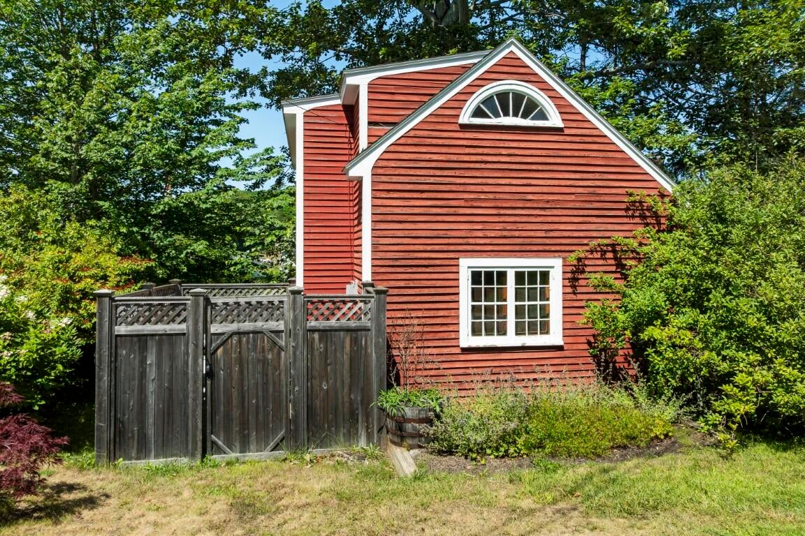 749 Ocean Point Road