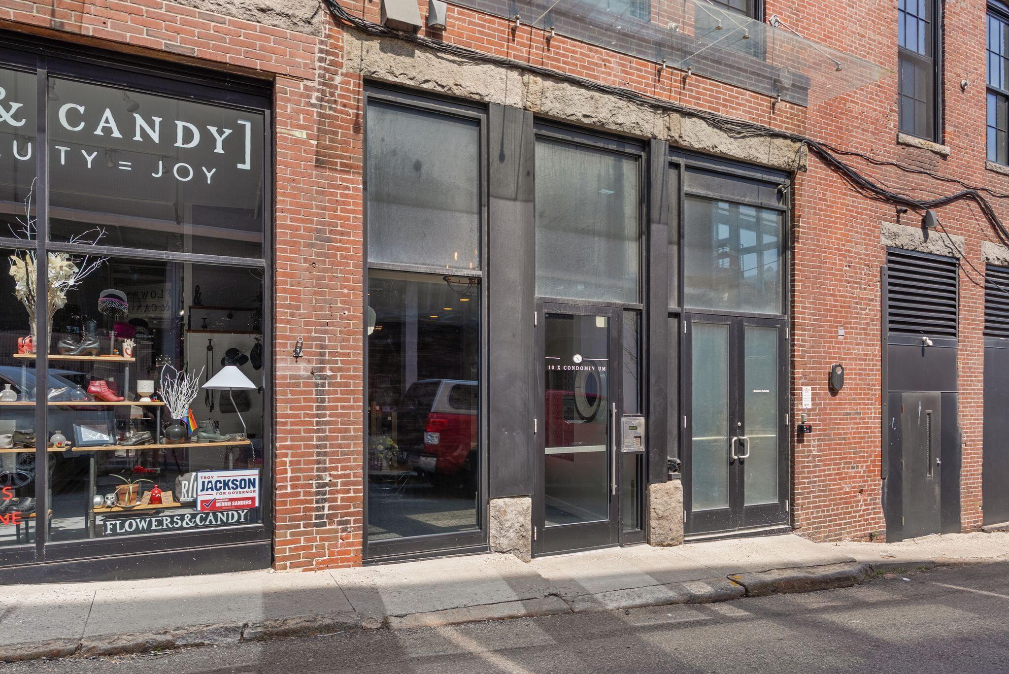 10 Exchange Street 409