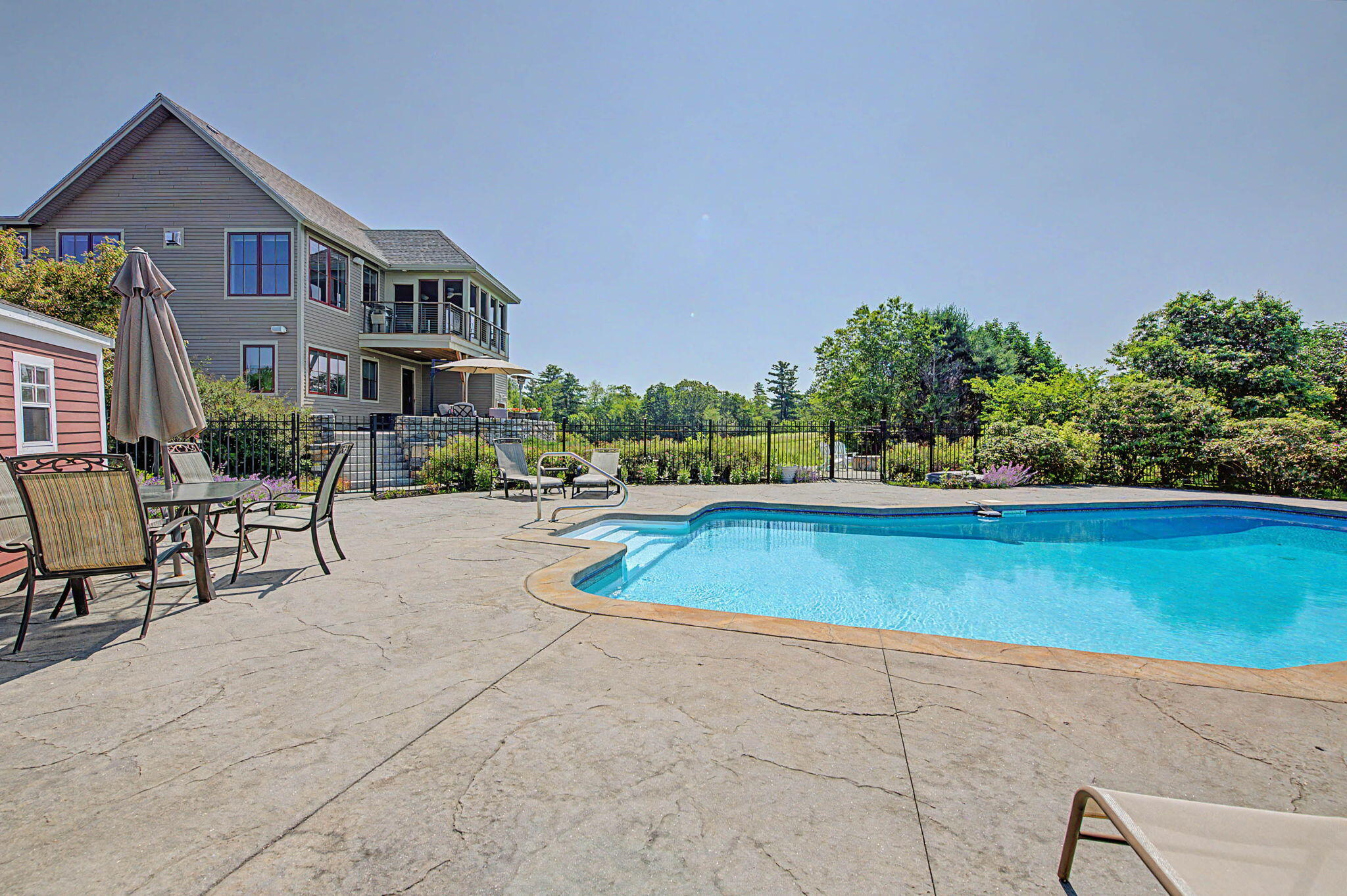 156 Barstow Road