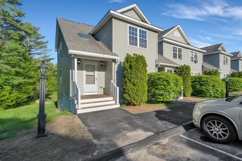 Photo of 2 Ledges Court #17, Lewiston, ME 04240 (MLS # 1664337)