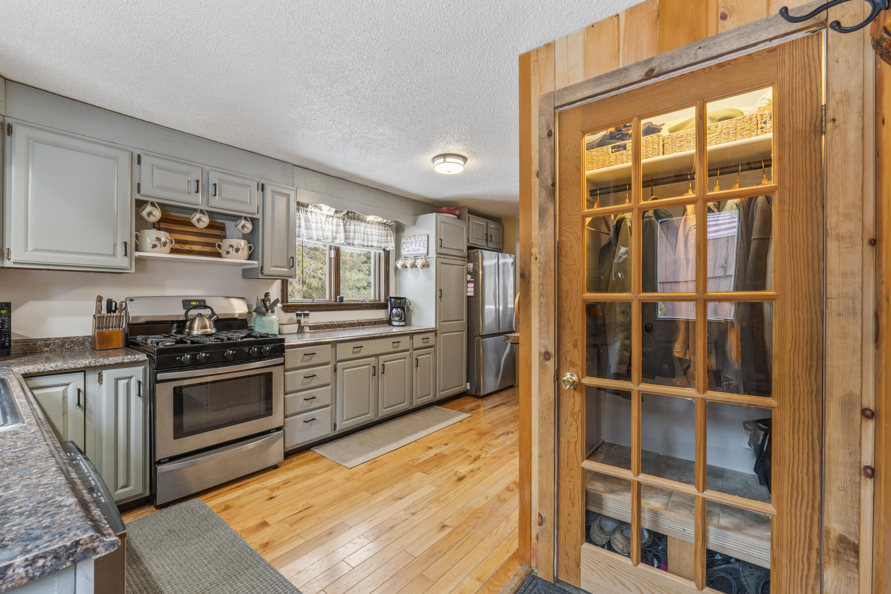 1480 Arnold Trail Home