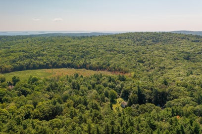 450 Molyneaux Road Camden ME 04843