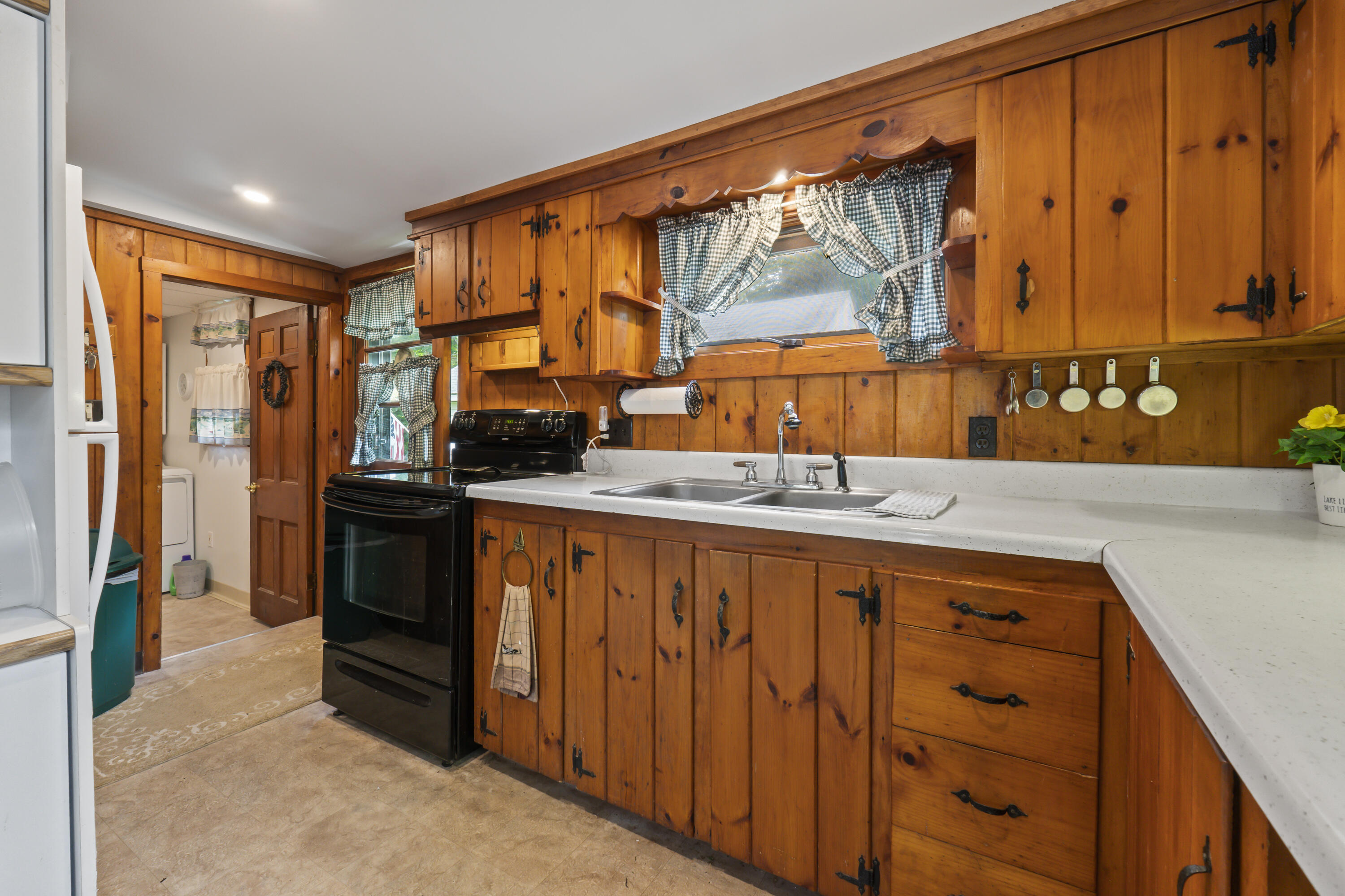 6 Plummer Drive