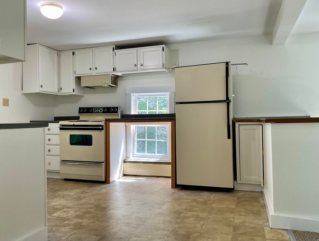 Photo of 27 Wesley Street, Bath, ME 04530 (MLS # 1669448)