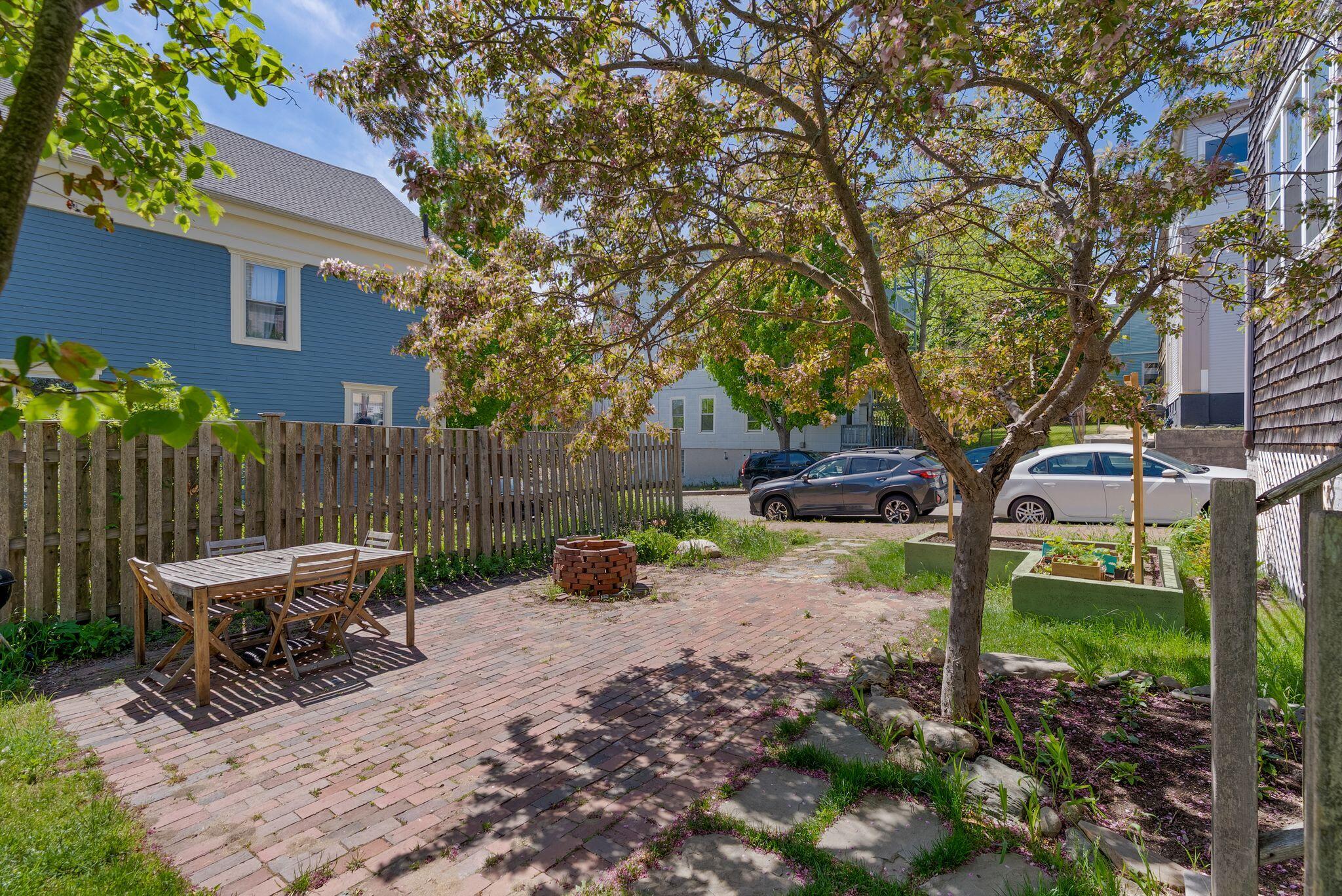 62 St Lawrence Street 2