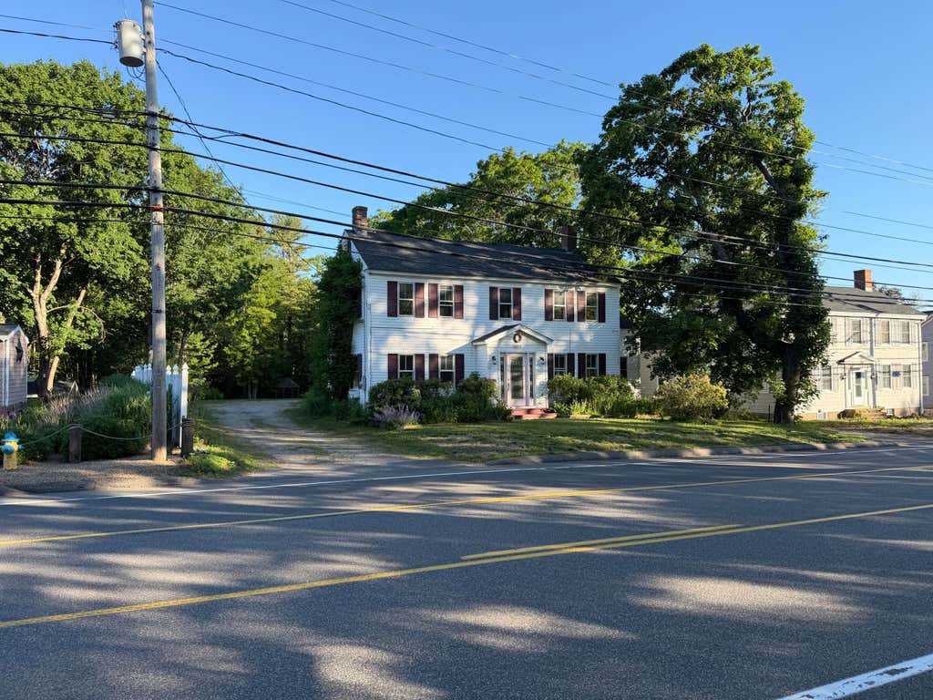 Photo of 2010 Post Road, Wells, ME 04090 (MLS # 1667151)