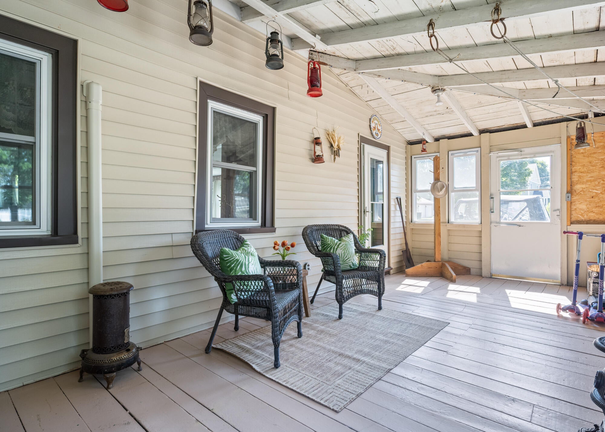 1167 Pequawket Trail