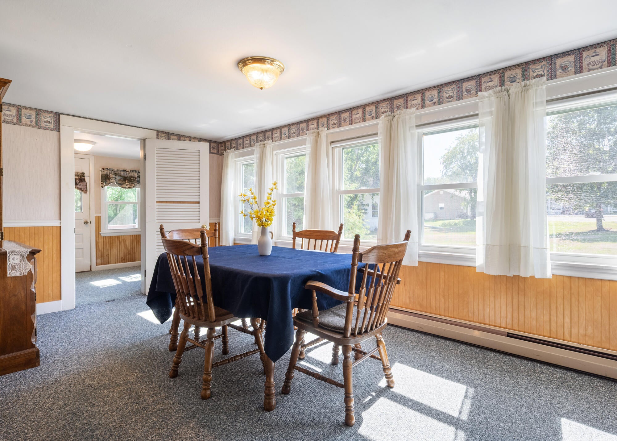 1167 Pequawket Trail