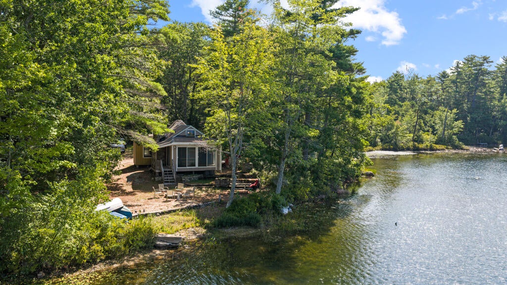 12 Getaway Road
