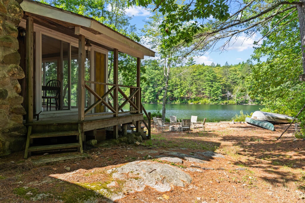 12 Getaway Road