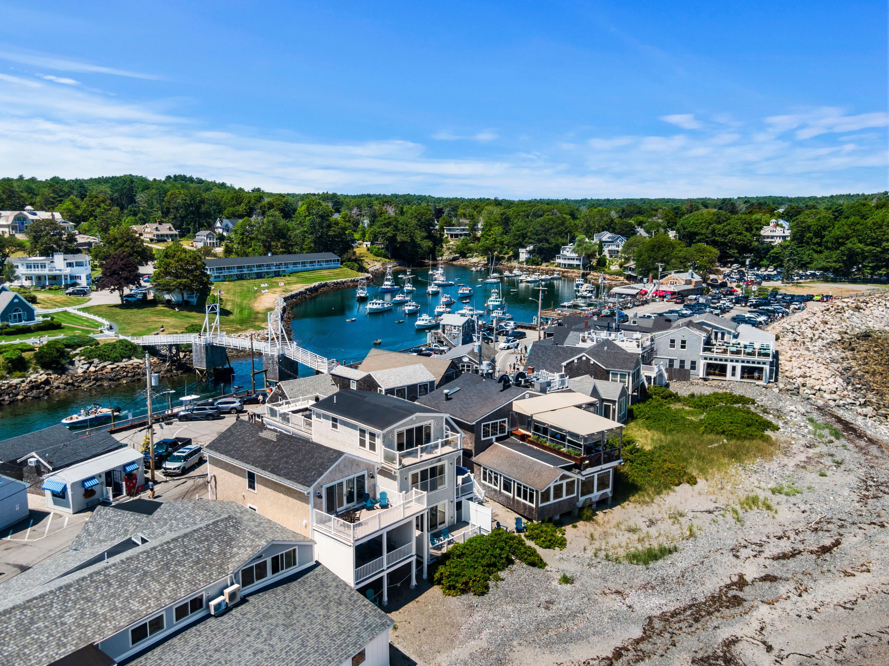 113-117 Perkins Cove Road