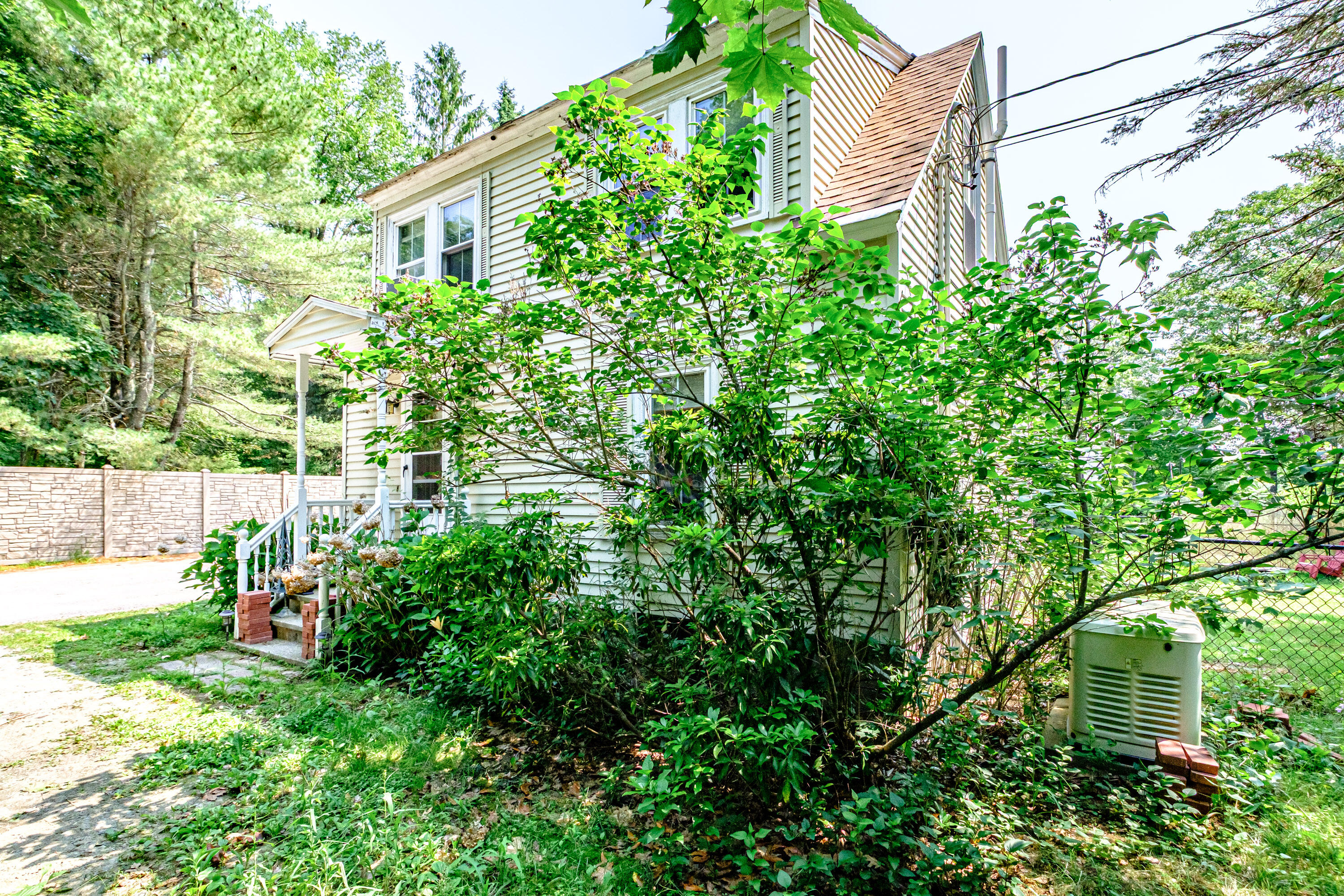 7 Preston Way