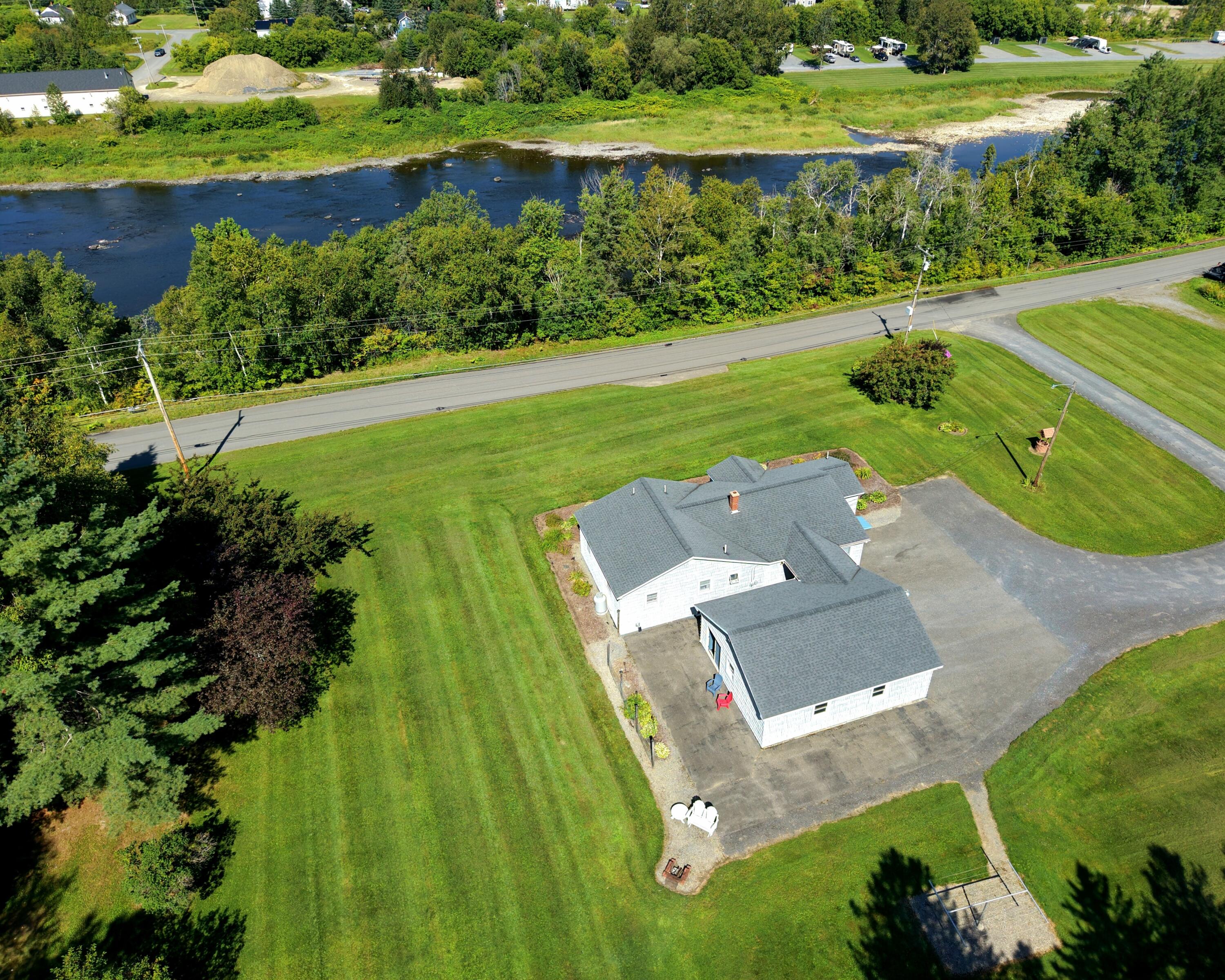 185 River Road
